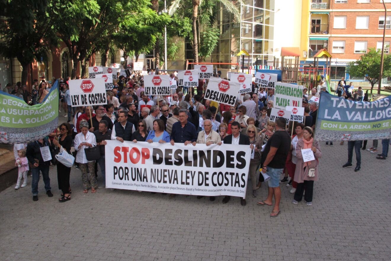 Manifestación por la ley de Costas en Dénia (3)