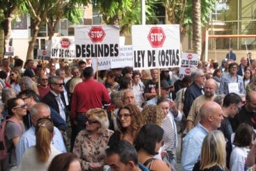 Manifestación por la ley de Costas en Dénia (5)