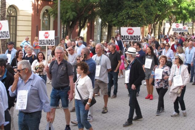 manifestacion por la ley de costas en denia 7