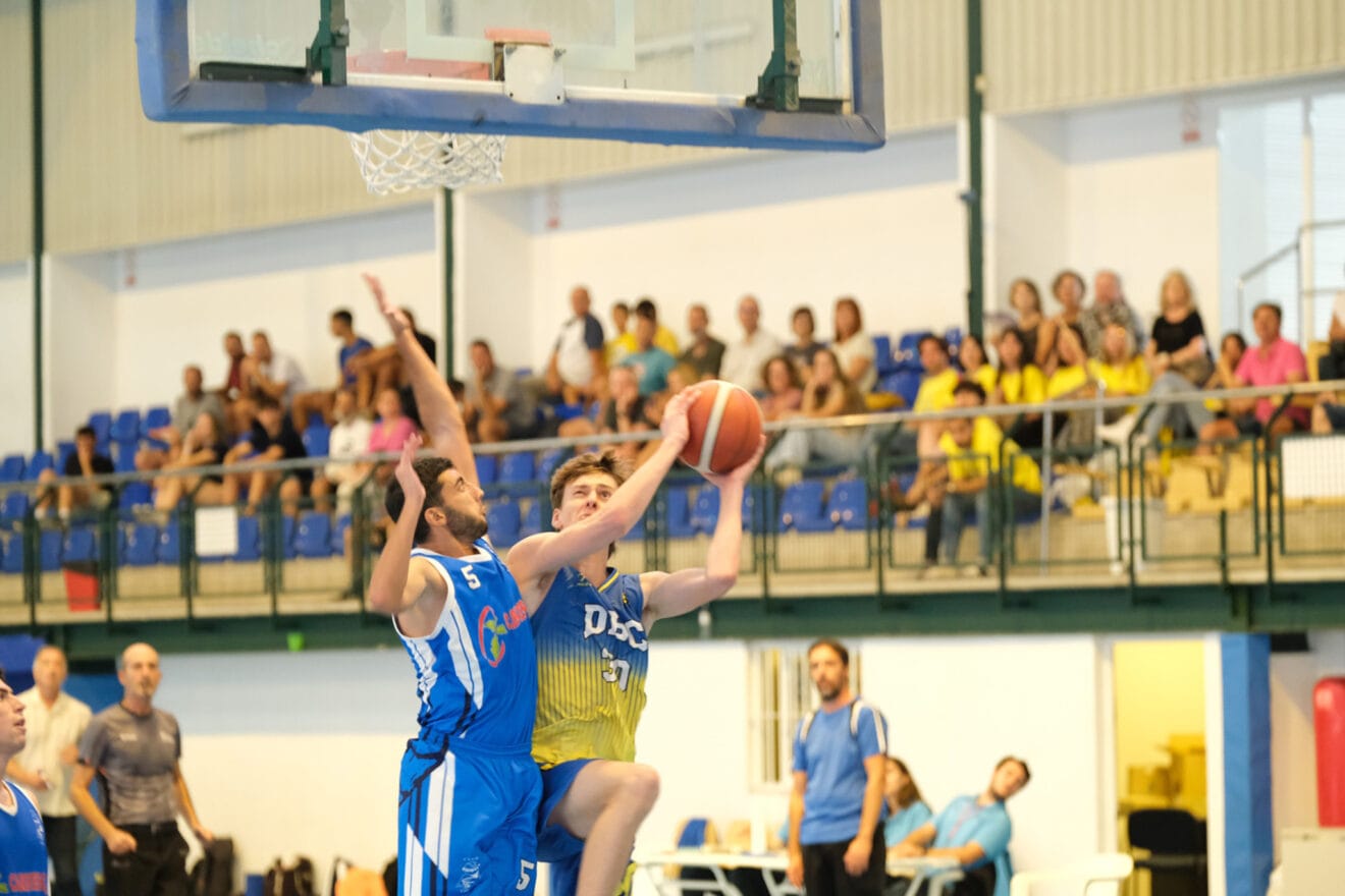 Partido del DBC Senior Masculino Nacional contra Albubasket