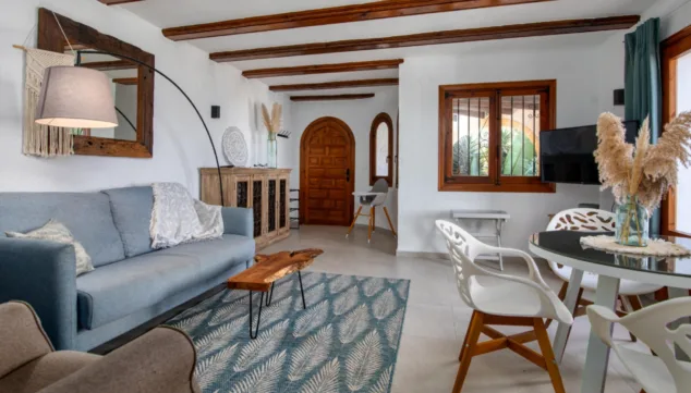Vista del Mar: la villa ideal para relajarse con vistas panorámicas al mar 2 una decoracion de encanto