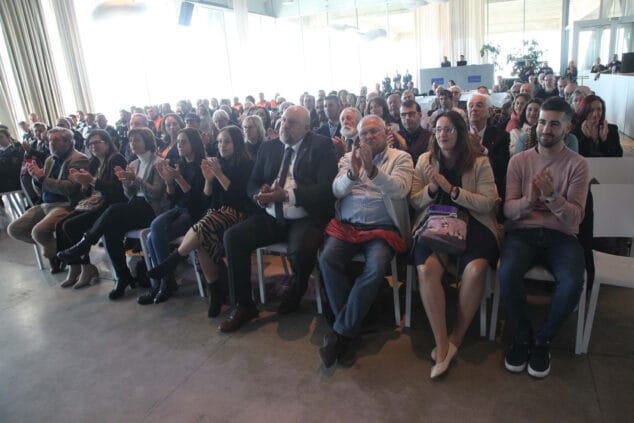 150 ancc83os de policia local en denia 25