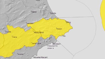 aviso amarillo por rachas maximas de viento en el litoral norte de alicante para el viernes aemet
