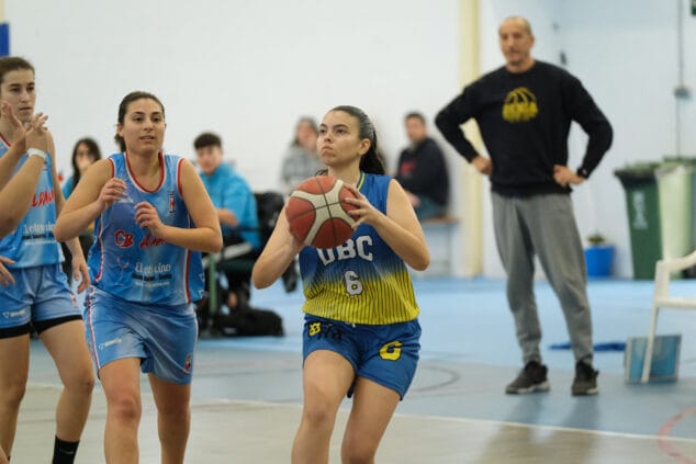 El Senior Femenino Autonómico del DBC asciende a quinta posición tras los encuentros del fin de semana 2 Imagen: DBC Senior Femenino ante el Aldaia