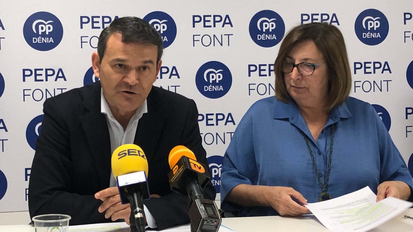 José Antonio Cristobal junto a Pepa Font