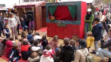 Teatro de marionetas en el Mercat de Nadal de Dénia