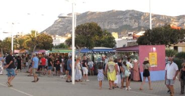 puestos de venta en el puerto de denia