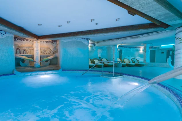 Imagen: SPA-PISCINA-6-scaled.jpg