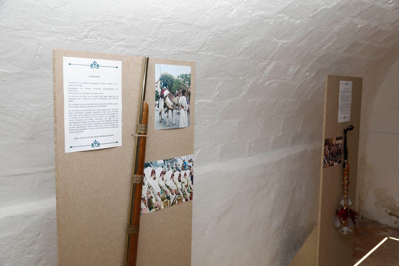 Exposición armas festeras de Moros y Cristianos de Dénia 01
