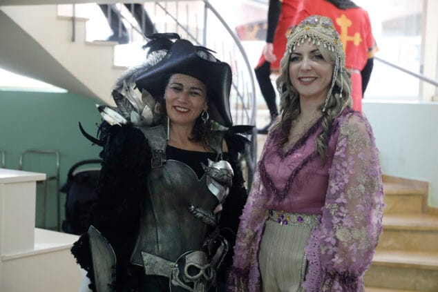 gala y primer desfile del mig any de denia 02