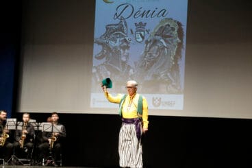 Gala y primer desfile del Mig Any de Dénia 04