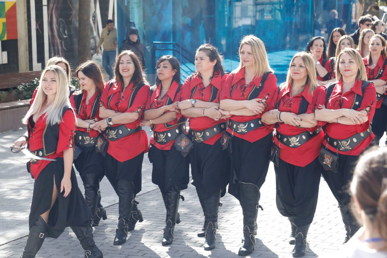 Gala y primer desfile del Mig Any de Dénia 100