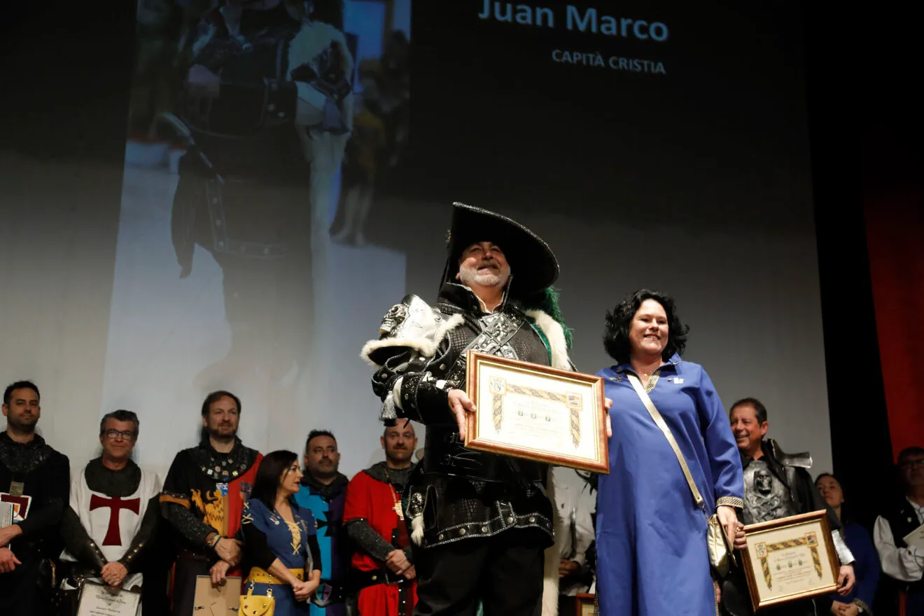 Gala y primer desfile del Mig Any de Dénia 16