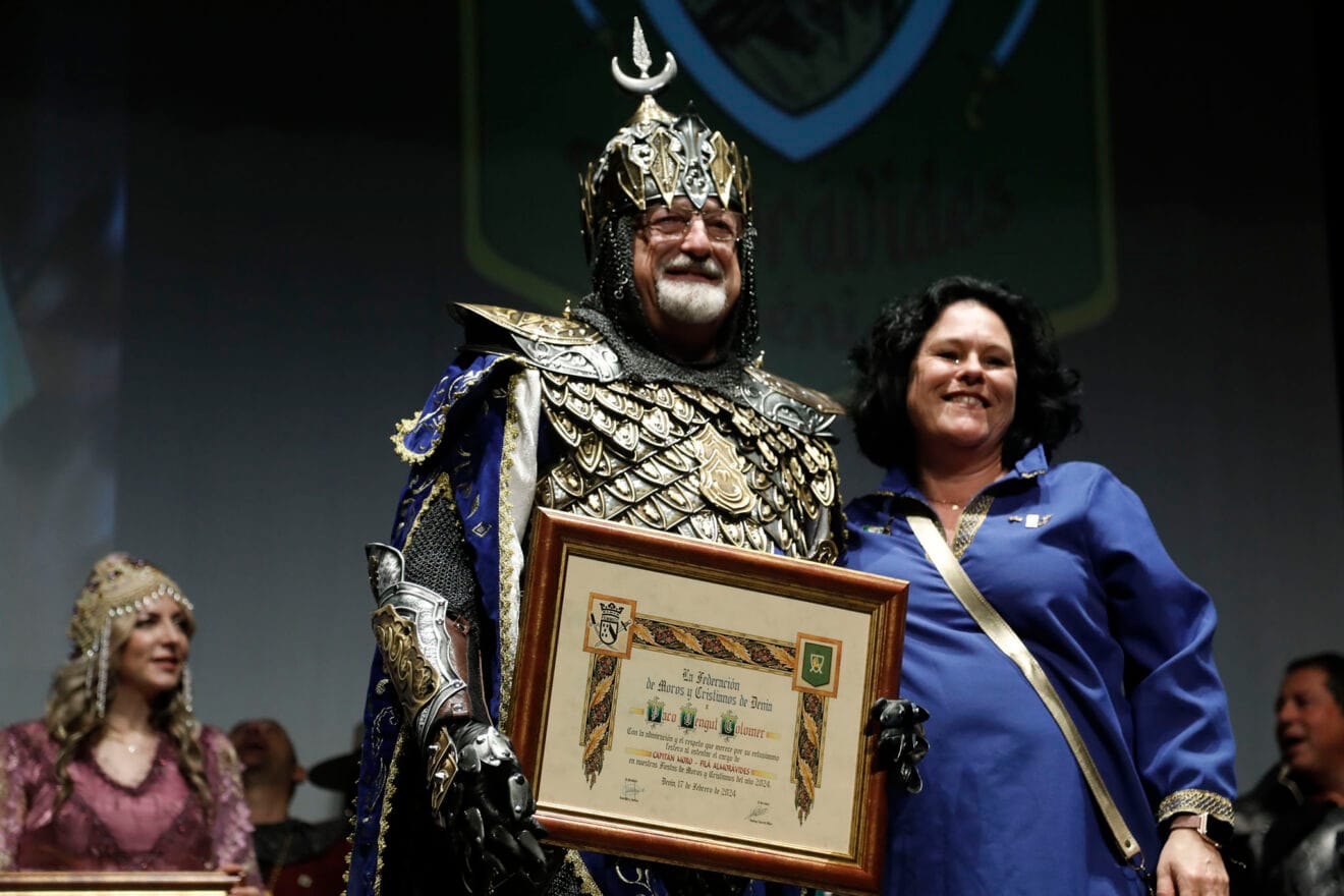Gala y primer desfile del Mig Any de Dénia 25