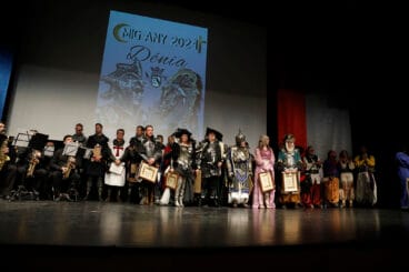 Gala y primer desfile del Mig Any de Dénia 27