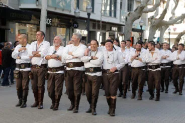Gala y primer desfile del Mig Any de Dénia 65