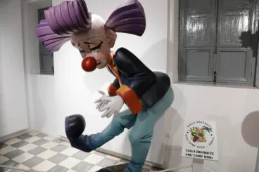 Ninot falla Camp Roig