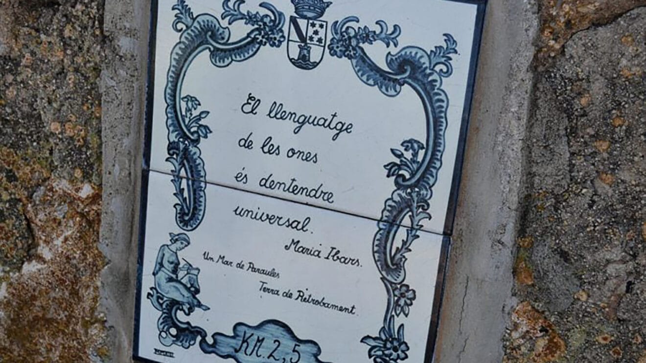 Poemas de María Ibars en Les Rotes destacada