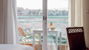 Alójate en un hotel con encanto en Dénia