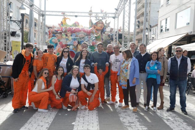 carlos mazon visita las fallas de denia 4