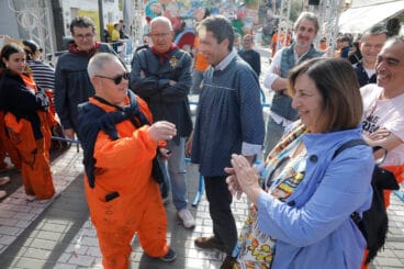 Carlos Mazón visita las Fallas de Dénia (8)