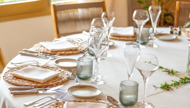 Degusta un menú especial y elegante que han preparado Salones Carrasco y Vida Fina para disfrutar estos días festivos 1 Imagen: Celebra tu evento en Salones Carrasco y hazlo más especial