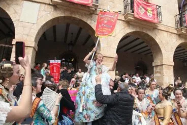 Celebración del primer premio infantil de las Fallas de Dénia