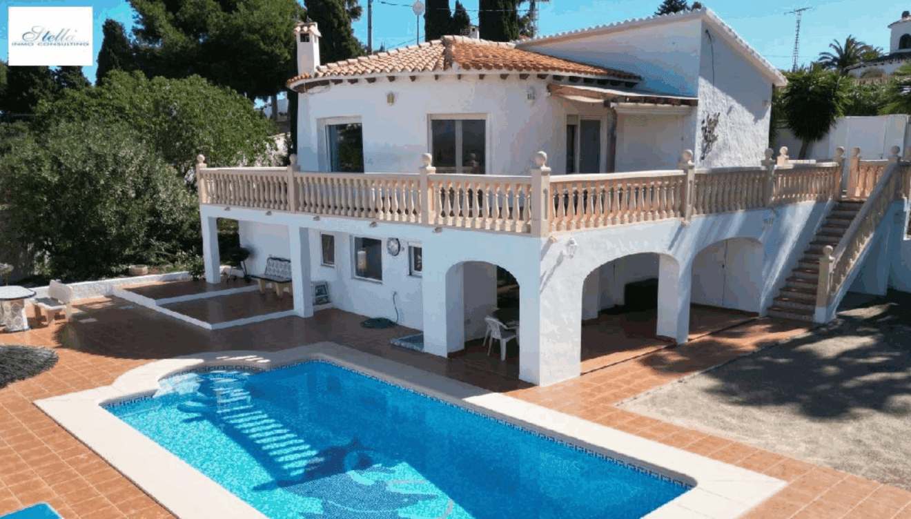 Disfruta de una villa con grandes espacios naturales