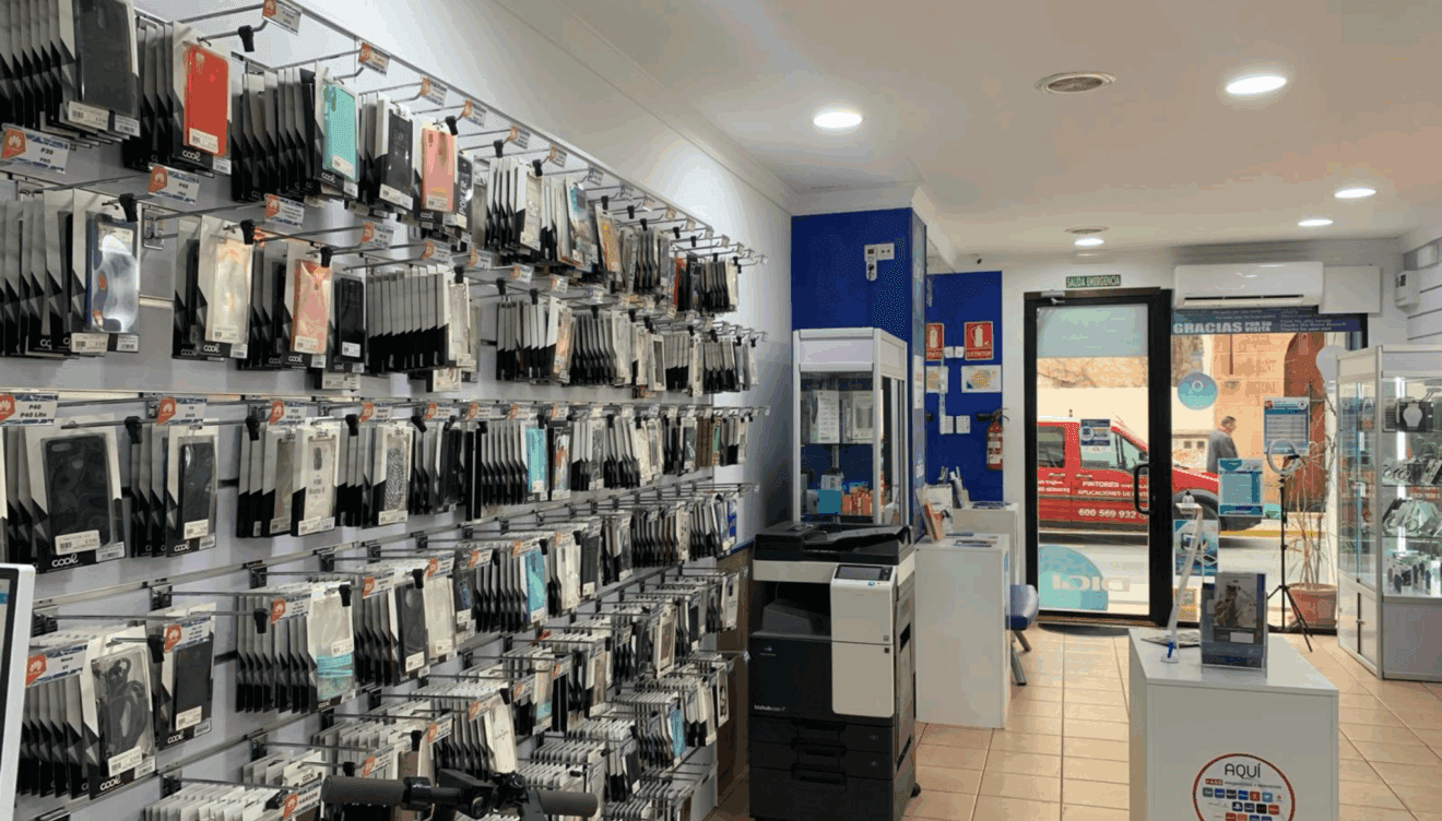 Encuentra tus fundas favoritas en esta tienda de Dénia