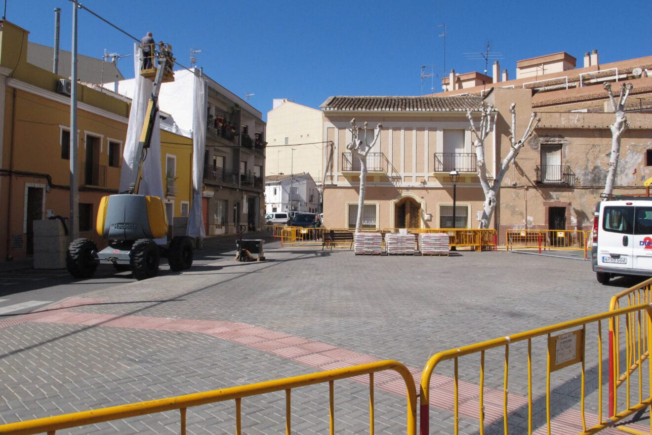Llegan los primeros monumentos a Dénia18