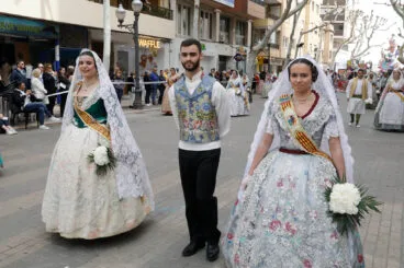 Ofrenda de flores de las Fallas de Dénia 2024 01