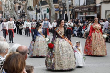 Ofrenda de flores de las Fallas de Dénia 2024 09