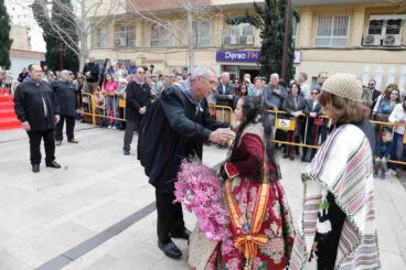 Ofrenda de flores de las Fallas de Dénia 2024 18
