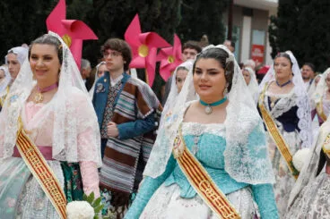 Ofrenda de flores de las Fallas de Dénia 2024 20