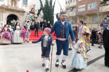 Ofrenda de flores de las Fallas de Dénia 2024 28