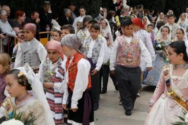 Ofrenda de flores de las Fallas de Dénia 2024 31
