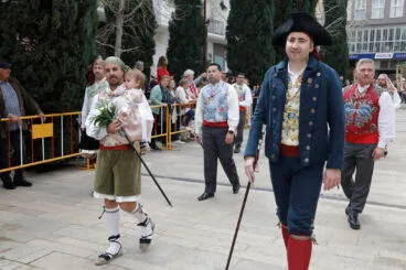 Ofrenda de flores de las Fallas de Dénia 2024 39