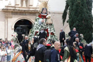 Ofrenda de flores de las Fallas de Dénia 2024 54