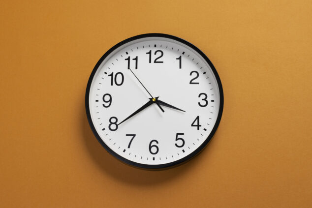 Imagen: Reloj de pared. Freepik