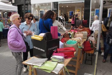 Ambiente en la Feria Dénia Stock 03
