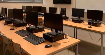 aula de informatica en denia archivo