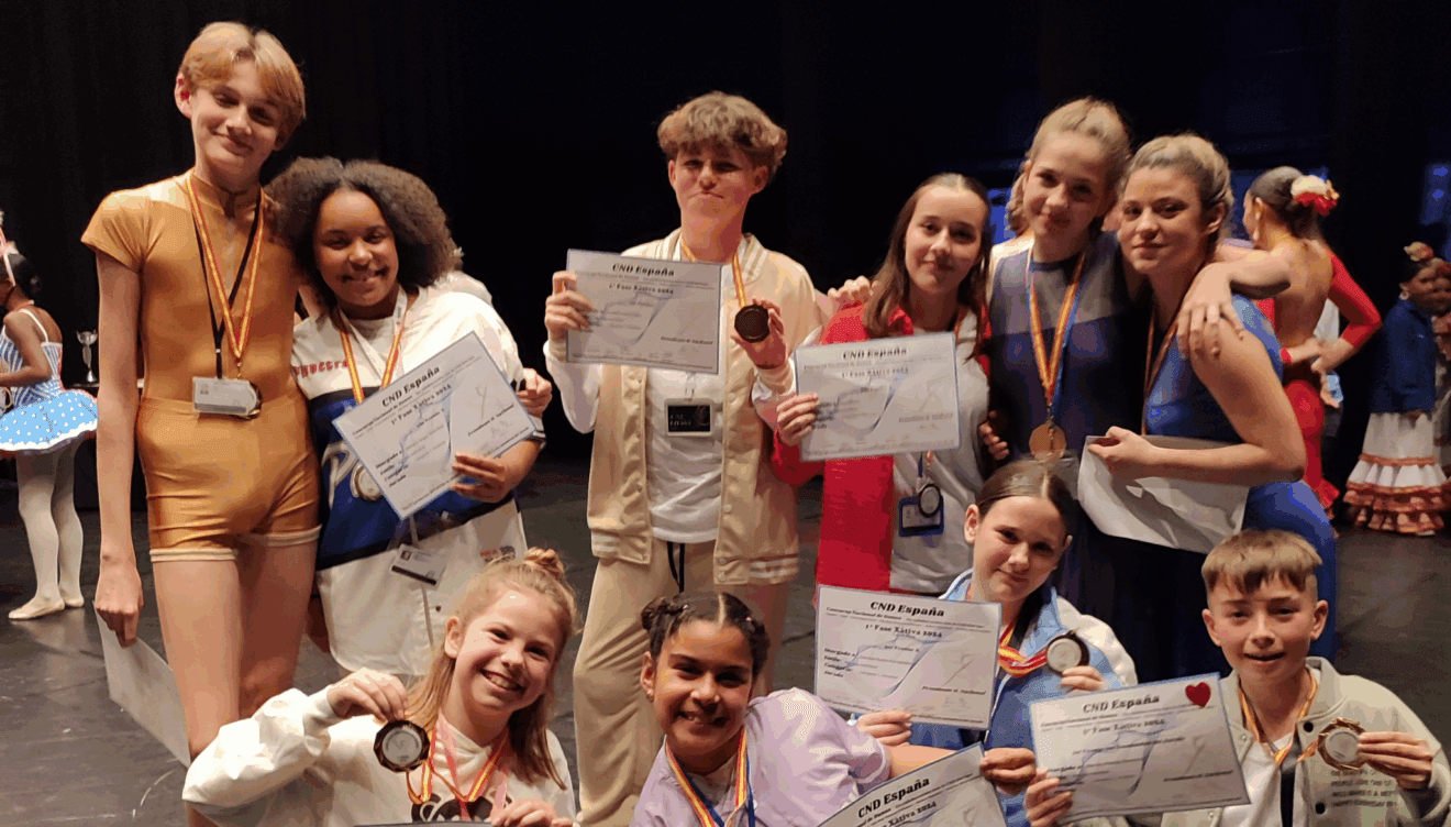 Babylon ha ganado premios, tanto individuales como grupales