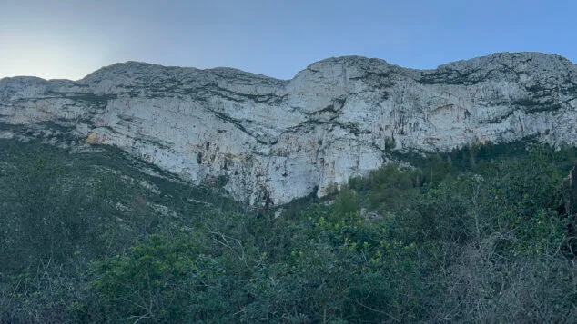 cima del montgo