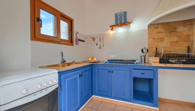 cocina de exterior con barbacoa