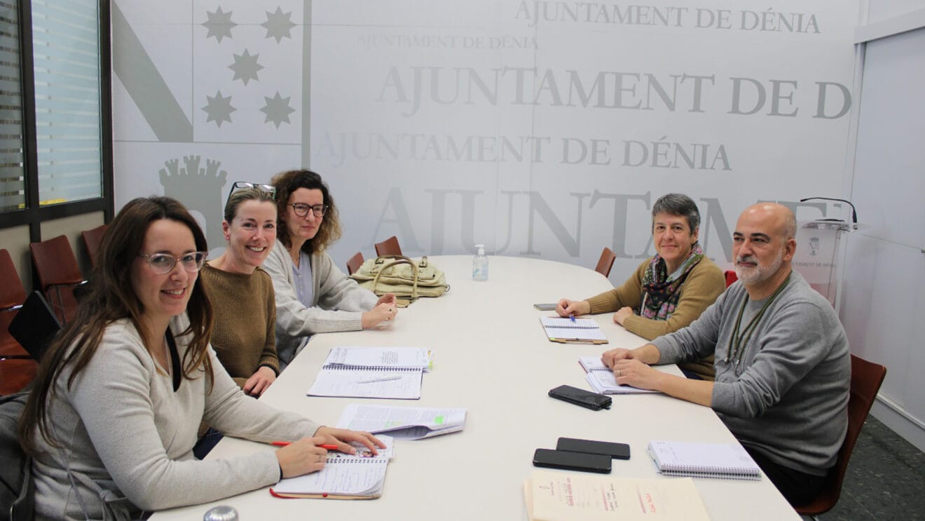 Reunión del Ayuntamiento para adherirse al programa VIOPET dest