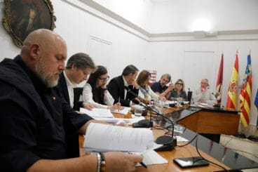 Vox y PP contra la moción