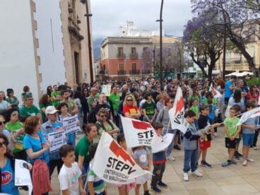Manifestación educativa en Dénia 24