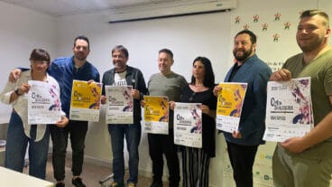 presentacion de la comida solidaria en aehtma dest