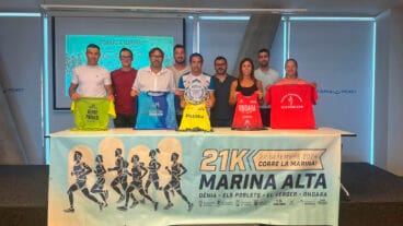 clubs y ayuntamientos de la primera media maraton de 21k en la marina alta