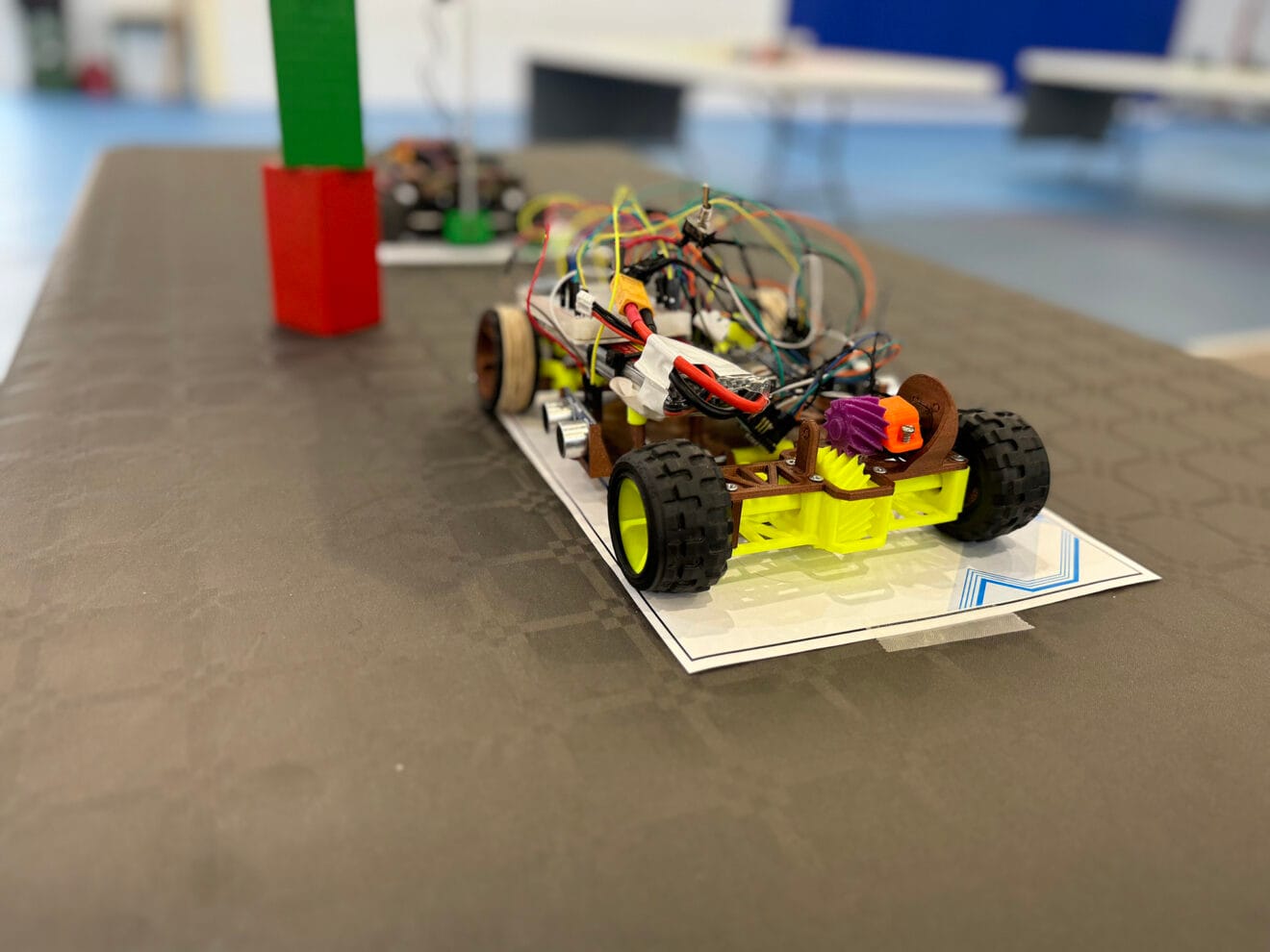 Competición de robótica en Dénia01